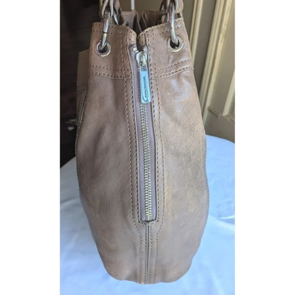 Michael Kors Hobo Shoulder Bag Side Expandable Zippers Distressed Leather Beige